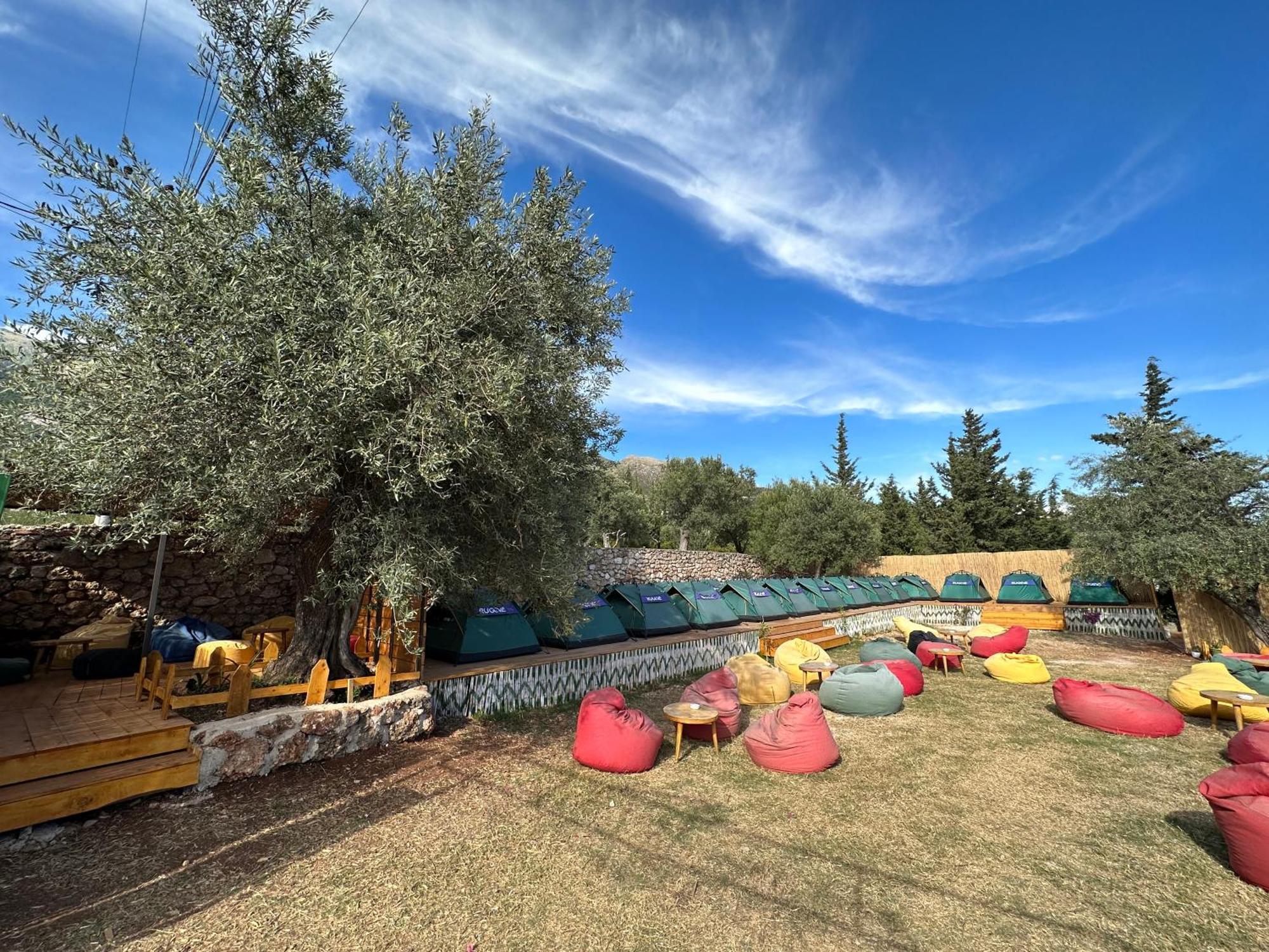 Hotel Alt Camping Dhërmi Esterno foto
